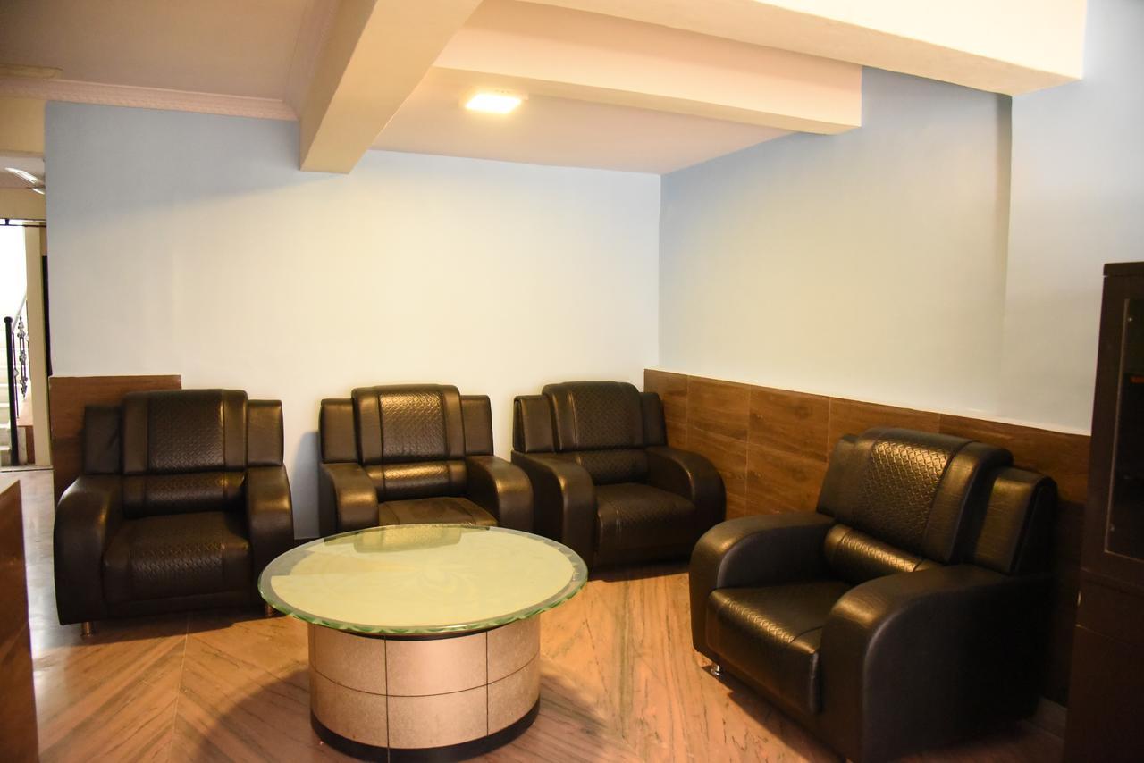 The Sky Inn Navi Mumbai Kültér fotó